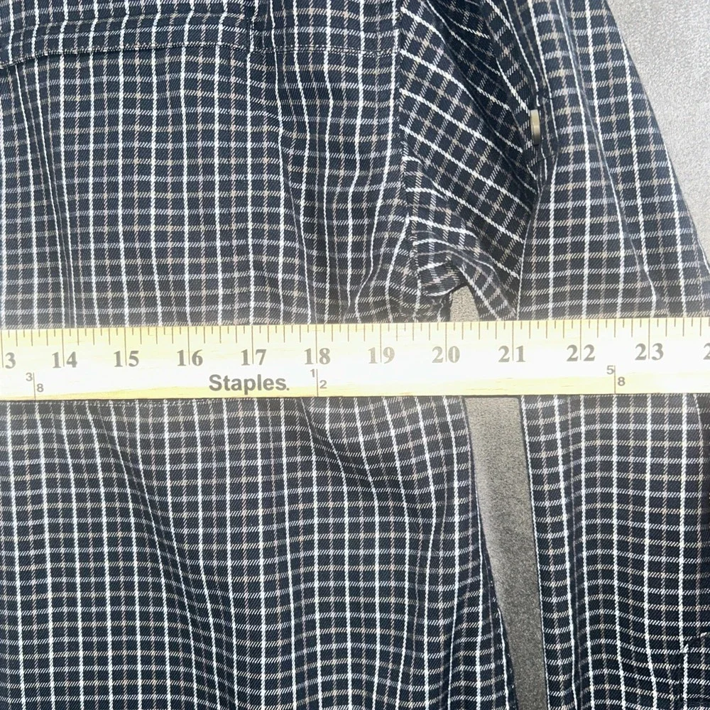 The North Face Shirt Mens M Multicolor Check Travel Hiking Zip Pocket